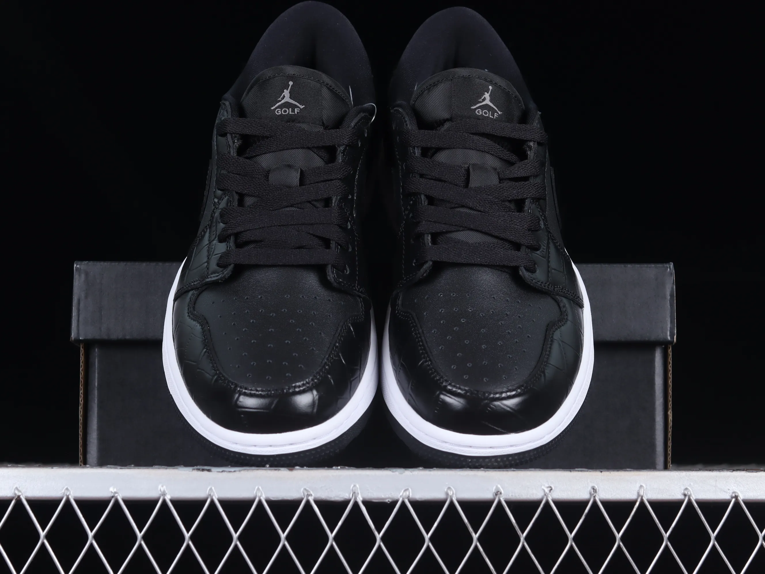 All categories Air Jordan Jordan series basketball shoes Air Jordan 1 Low G version pure original Air Jordan 1 Low Golf "Black Snake Pattern" AJ1 Joe 1 new golf version black snake pattern DD9315-003